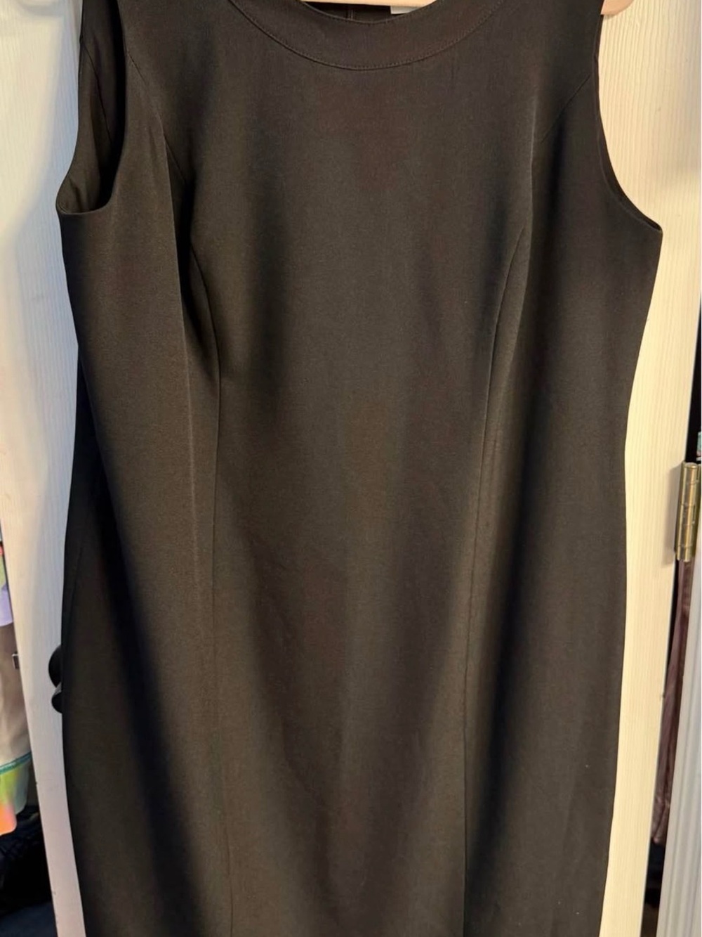 Kasper size 14w Black Sleeveless Shift Dress